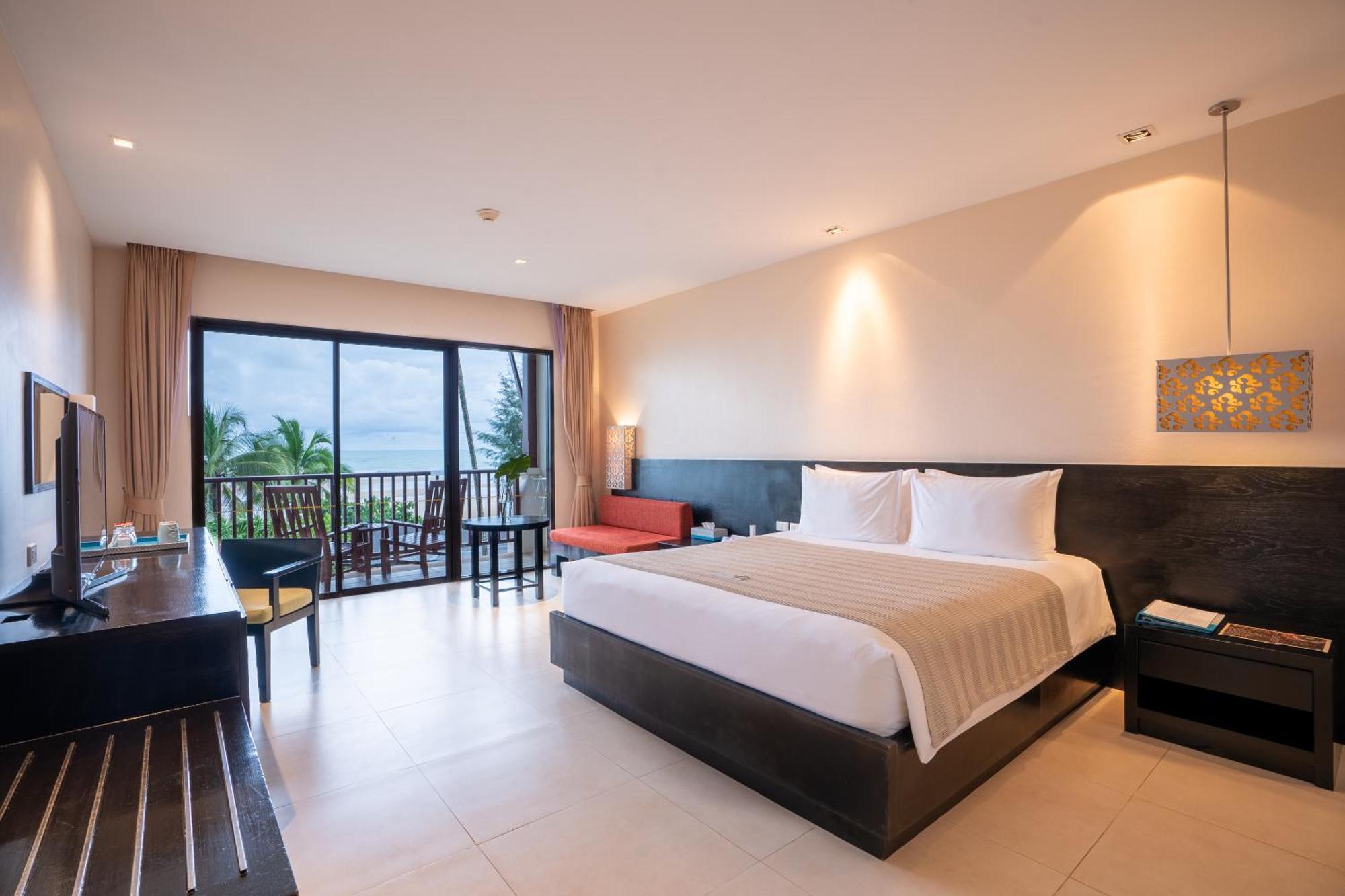 Apsara Beachfront Resort & Villa - Sha Extra Plus Кхаулак Экстерьер фото
